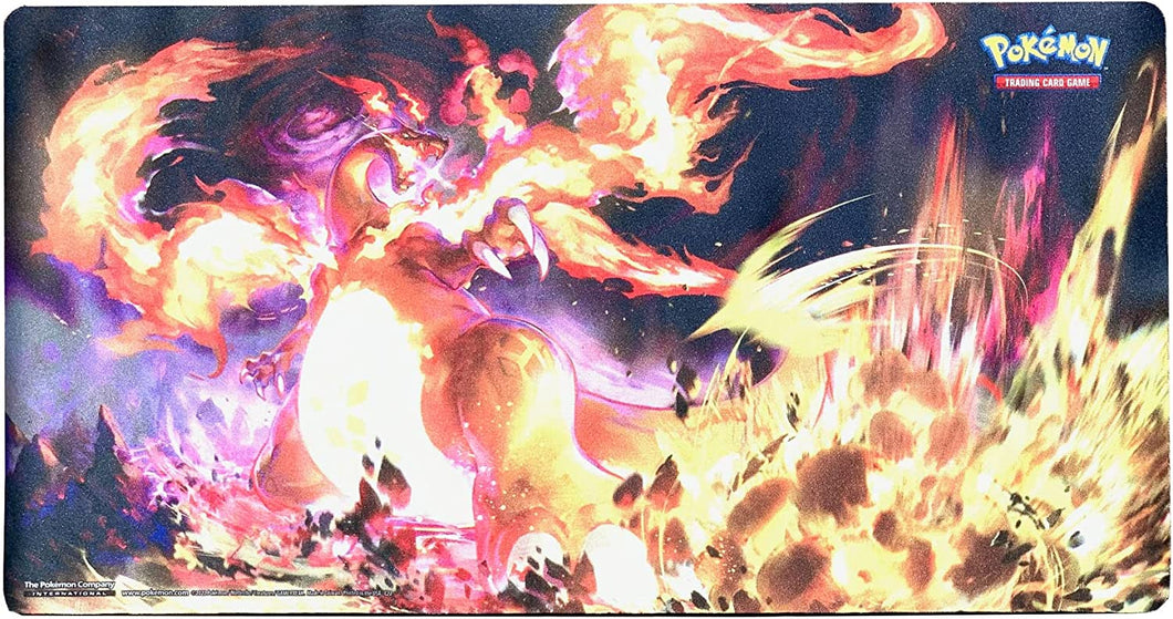 Charizard Vmax - Playmat - Ultra Premium Collection