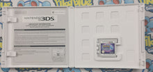 Load image into Gallery viewer, Pokemon Moon 3DS - AUS version - CIB
